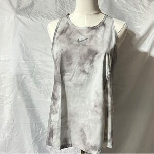 👉 Nike Dri-Fit Wash Tank Top | Women’s Medium Gray White Athletic Running